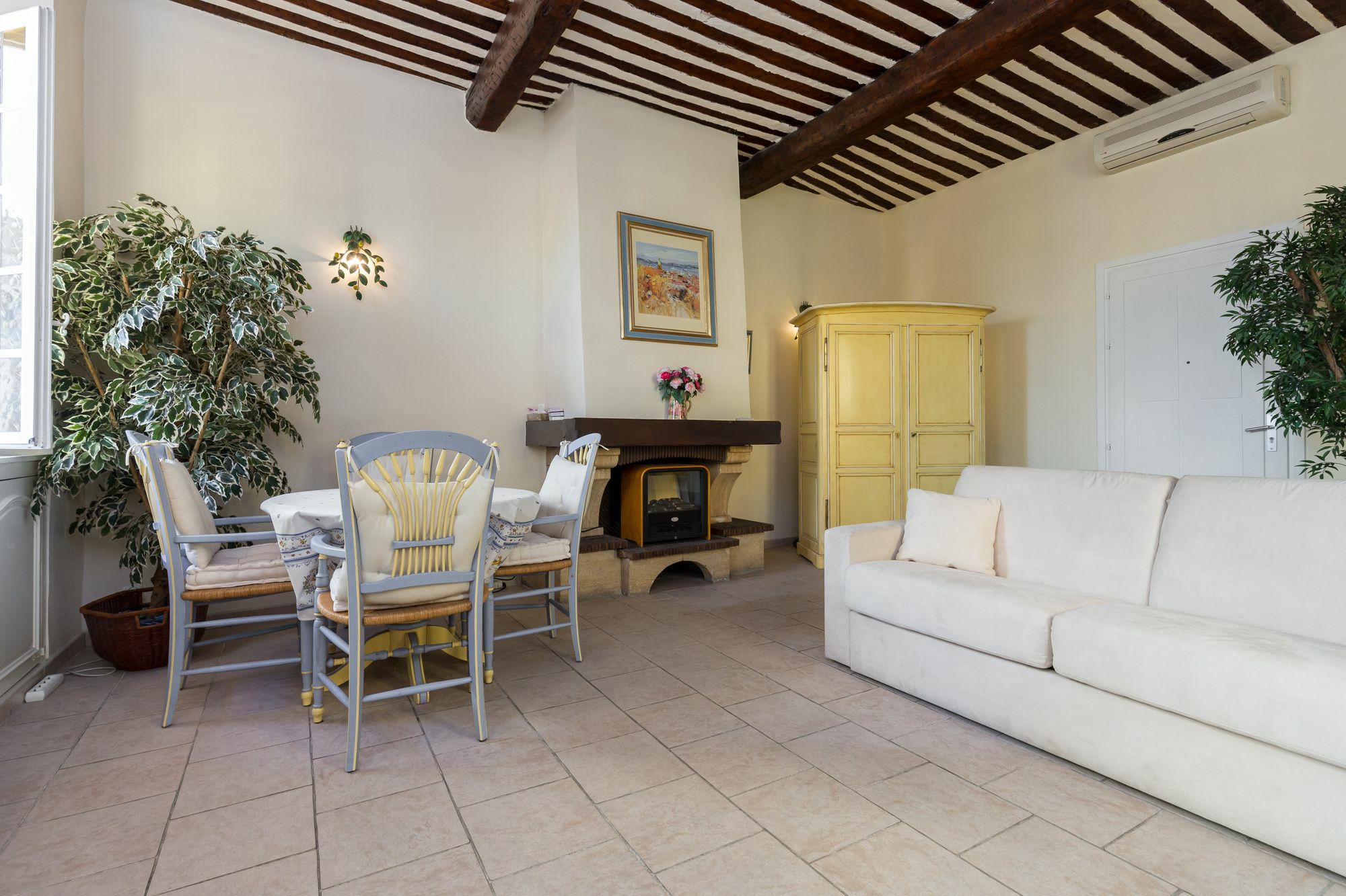 Very Charming Studio Apartment On Port In Cannes A Short Walk To Palais With Aircon And Internet 411 المظهر الخارجي الصورة