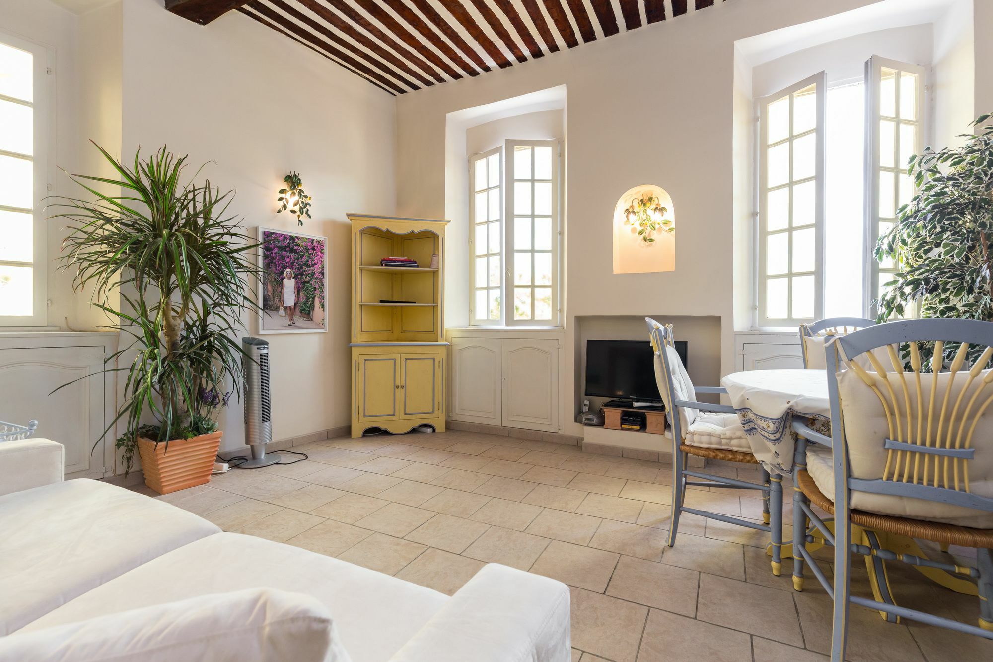 Very Charming Studio Apartment On Port In Cannes A Short Walk To Palais With Aircon And Internet 411 المظهر الخارجي الصورة