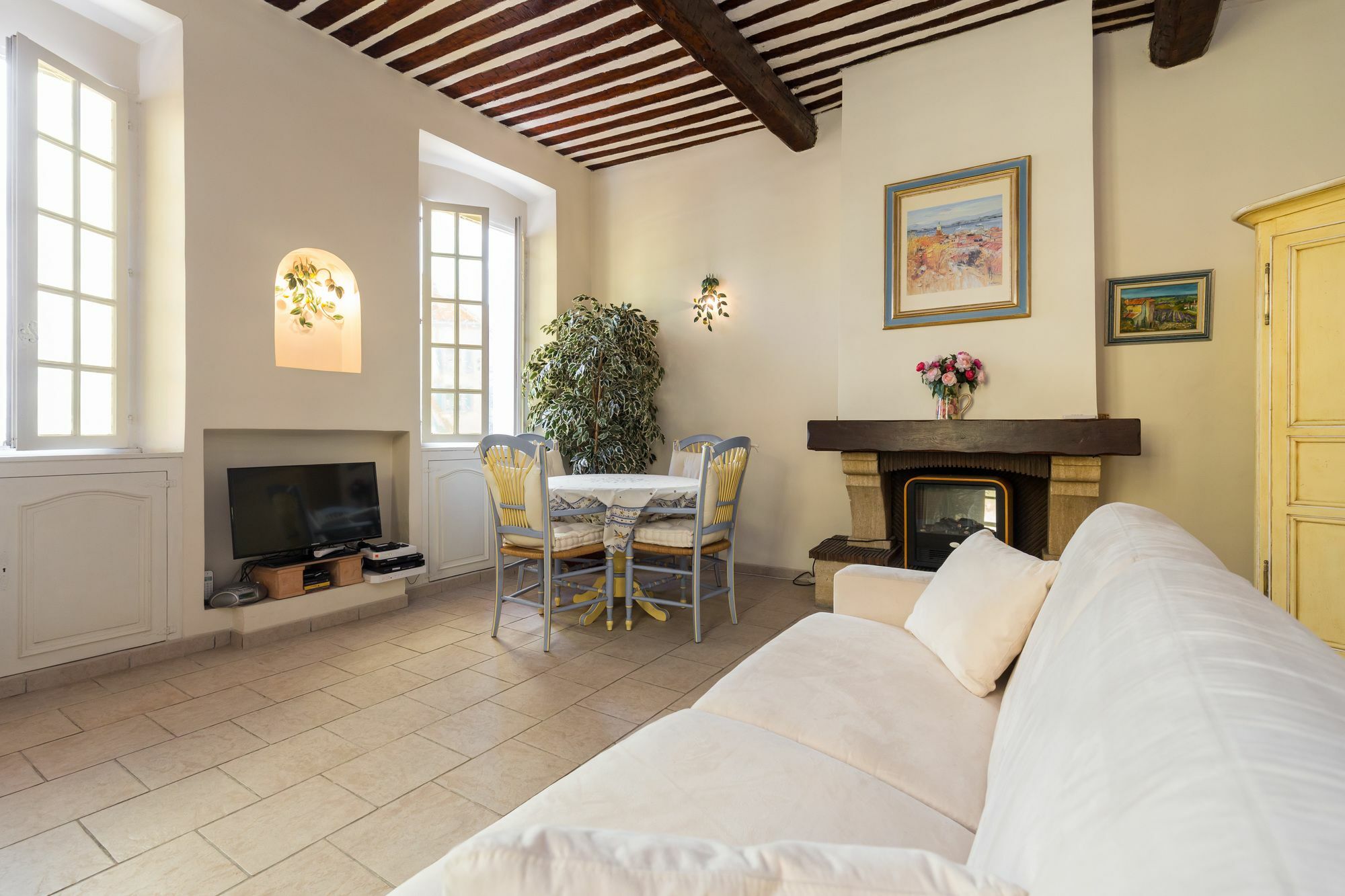Very Charming Studio Apartment On Port In Cannes A Short Walk To Palais With Aircon And Internet 411 المظهر الخارجي الصورة